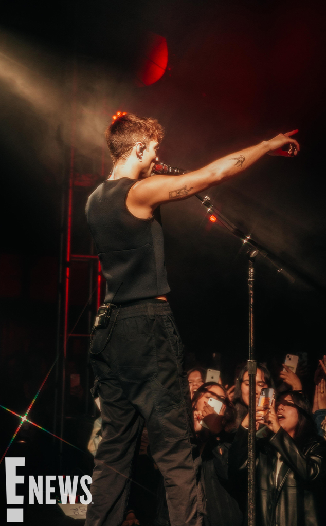 Photos from Inside Daniel Seavey's First Solo Concert