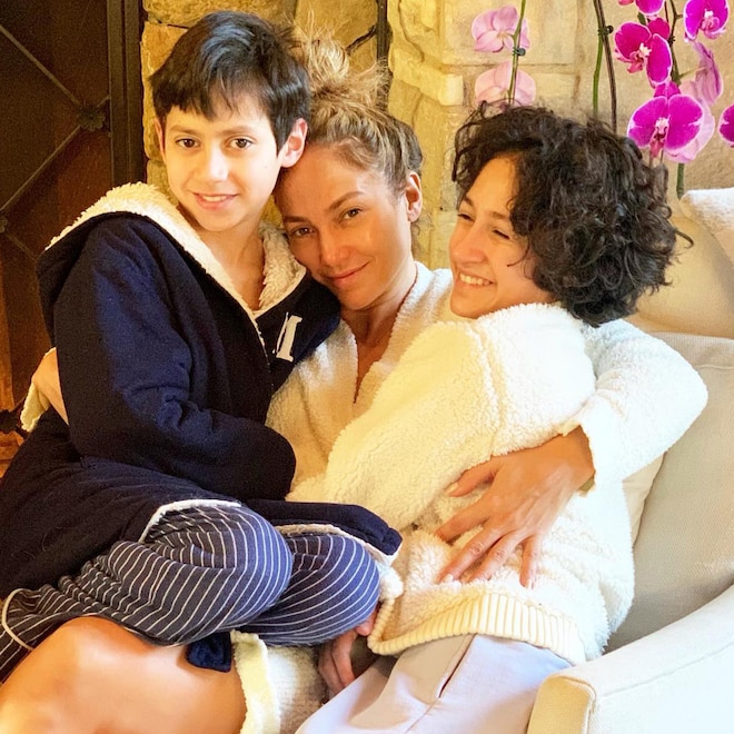 Jennifer Lopez, Twins, Kids, Emme, Max