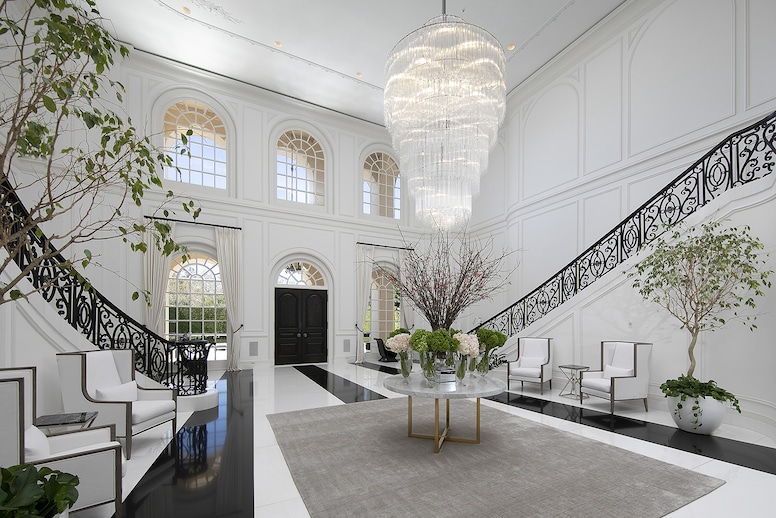 Aaron Spelling, Aaron Spelling former LA Mansion, House