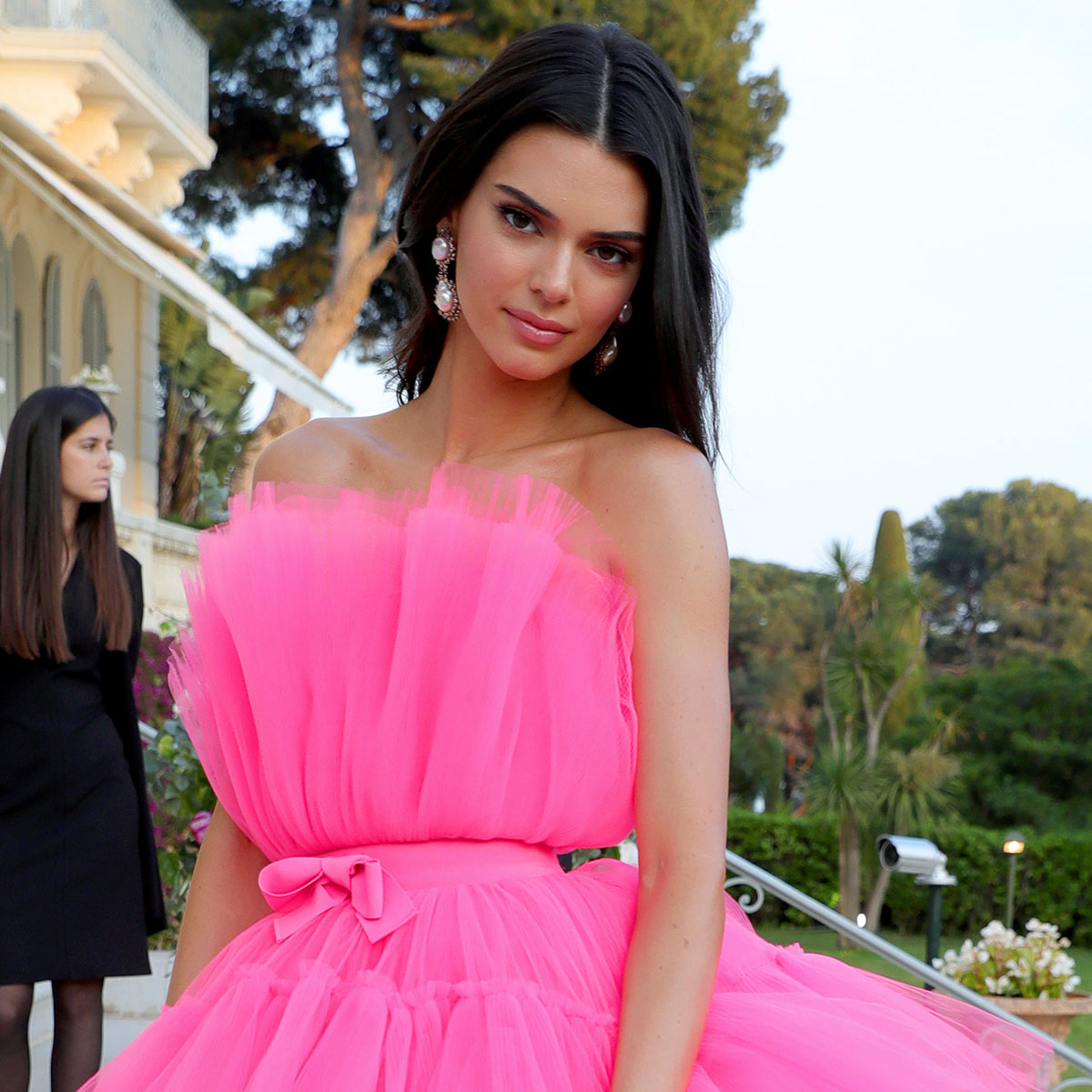 Kendall Jenner Sunbathes Nude in Racy New Photo