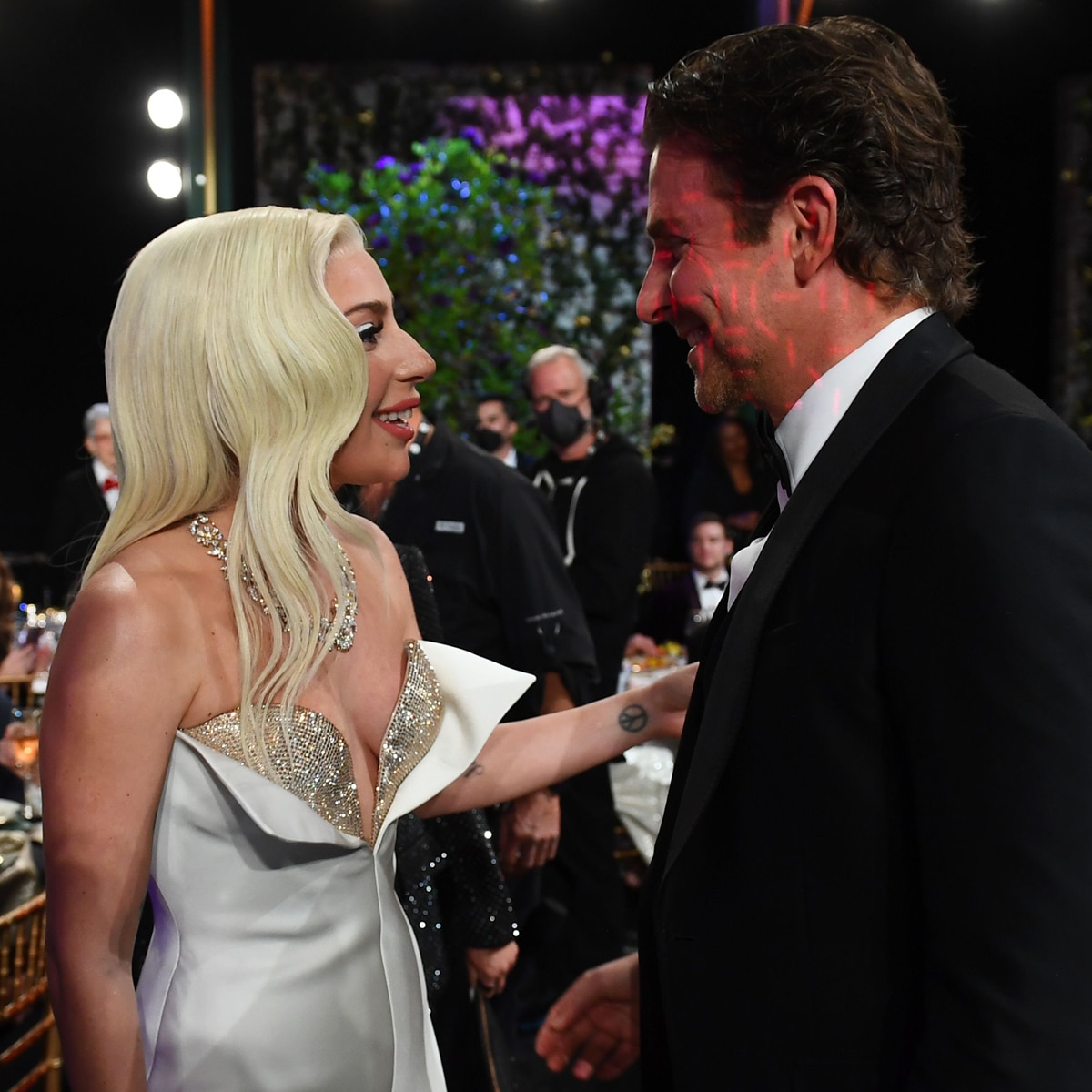 Lady gaga look at bradley cooper best sale