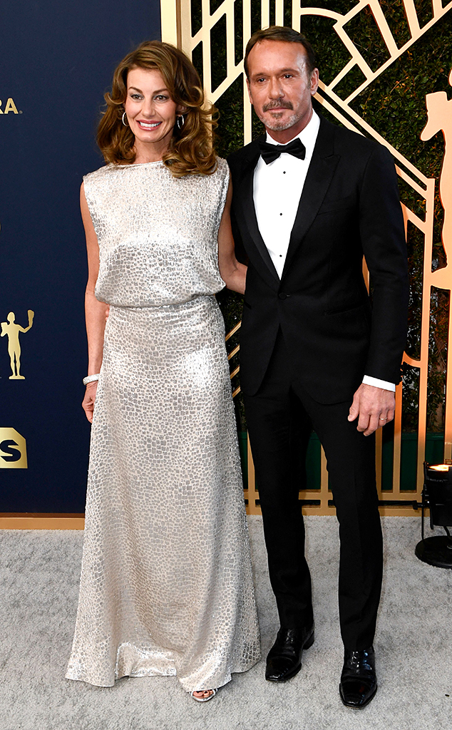 Tim McGraw & Faith Hill Pose Together at the SAG Awards 2022