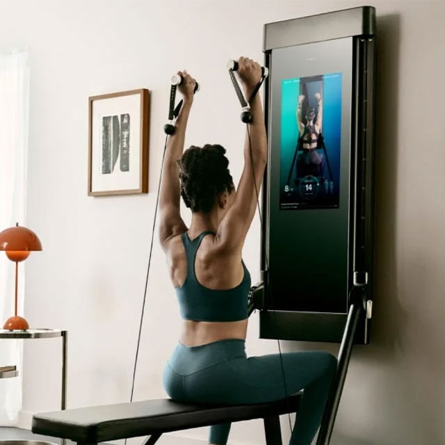 People are swapping at-home workout equipment for Mirrors
