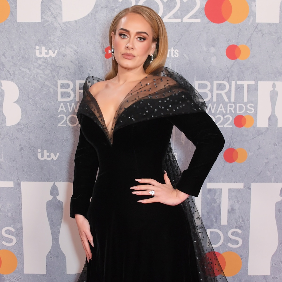 Photos From BRIT Awards 2022: Red Carpet Fashion