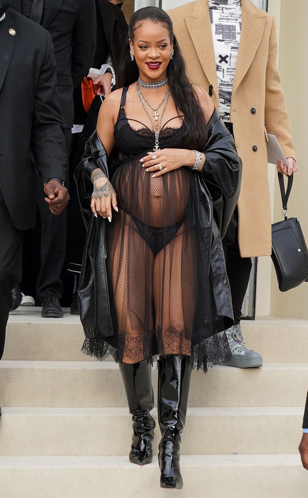 Rihanna, 2022 Paris Fashion Week, Dior