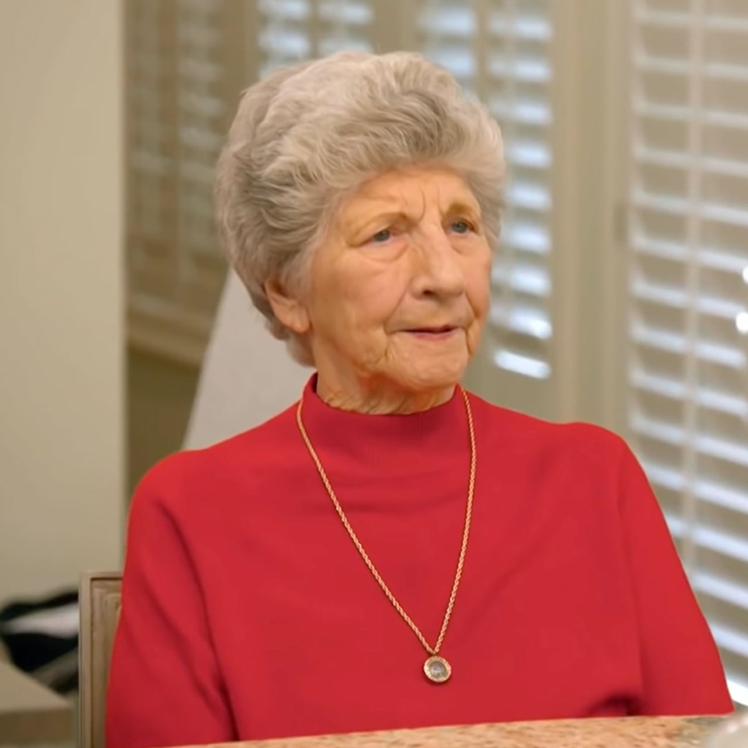 Todd Chrisley Mourns Loss of life of “Wonderful” Aunt Francis Todd Chrisley Mourns Loss of life of “Wonderful” Aunt Francis
