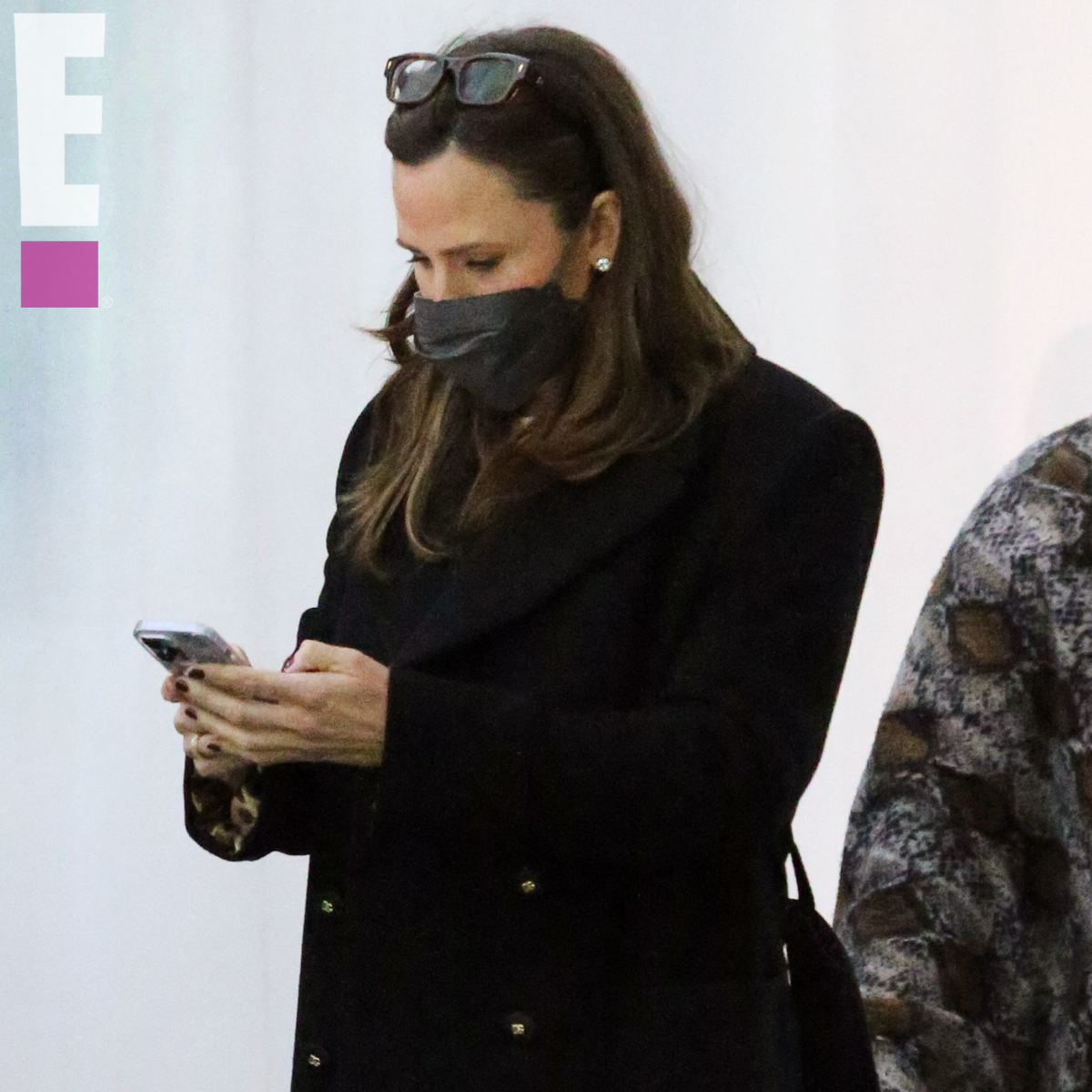 Jennifer Garner and John Miller Make Rare Appearance Together During New York Trip – E! Online