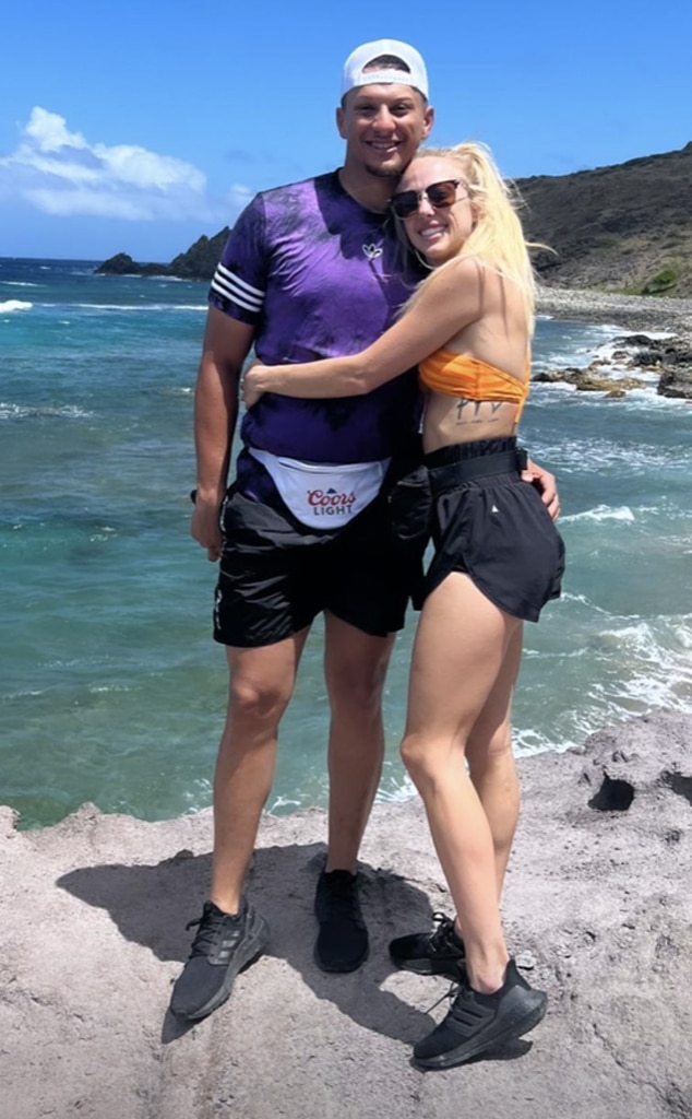 Patrick Mahomes and Wife Brittany Matthews Honeymoon in St image