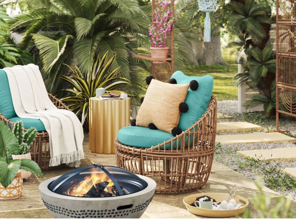 E-Comm: Outdoor Patio Refresh