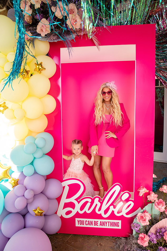 Barbie Theme Birthday Decoration Ideas 2022, Barbie Birthday Decor