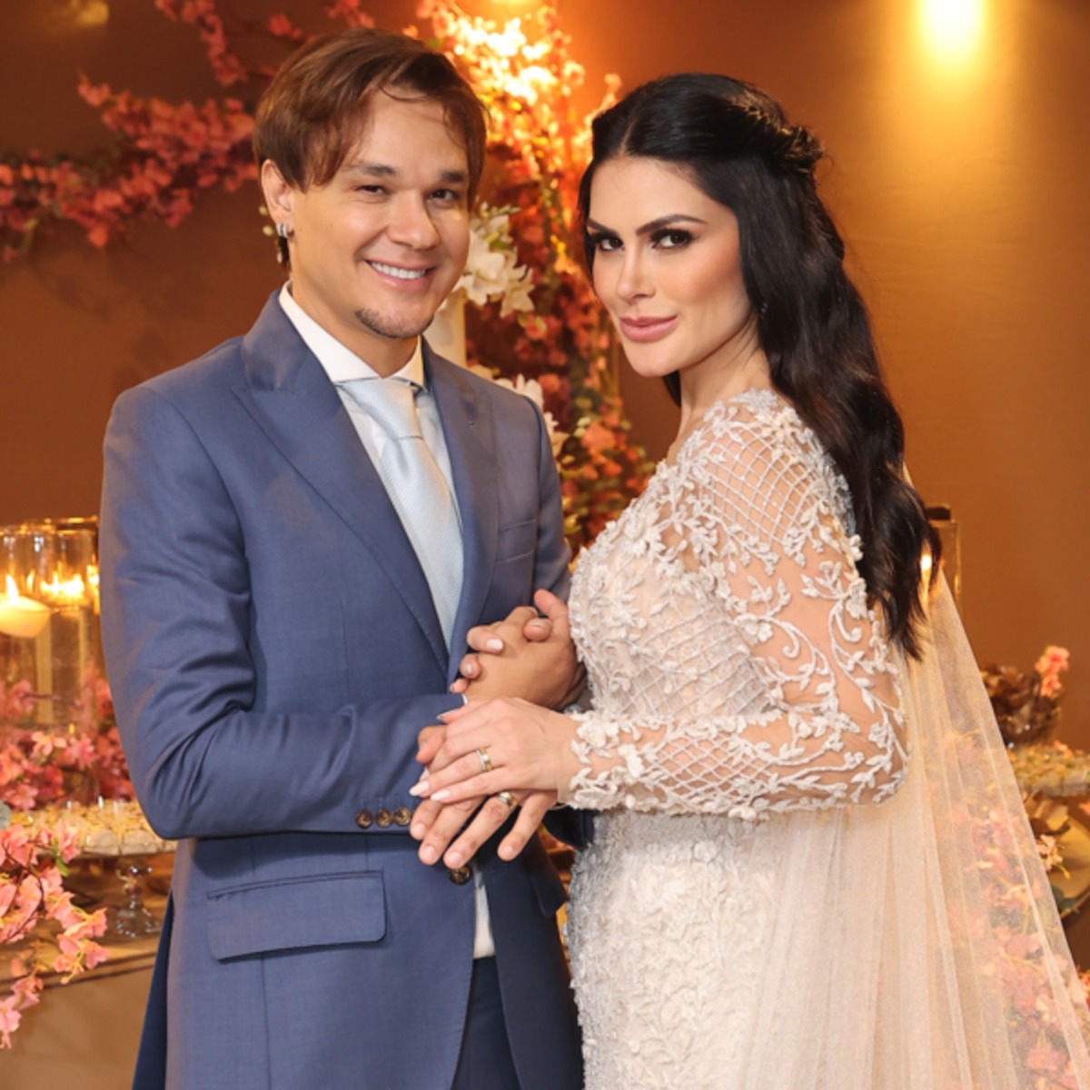 Natália Guimarães e Leandro, do KLB, se casam após 14 anos juntos - E! Online Brasil Natália Guimarães e Leandro, do KLB, se casam após 14 anos juntos - E! Online Brasil