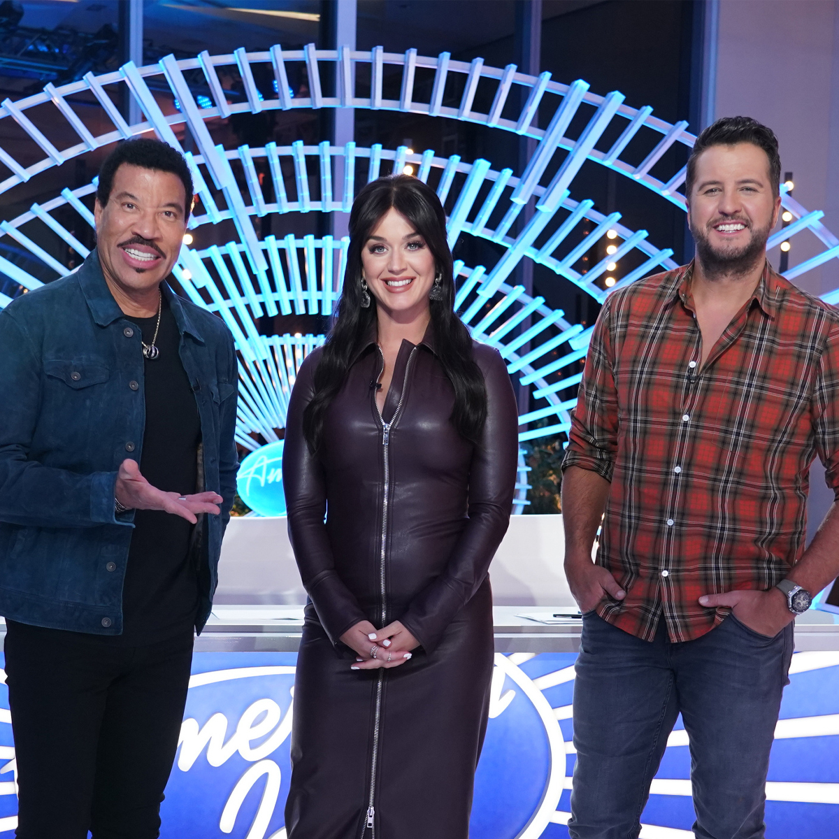 Katy Perry Gives Luke Bryan and Lionel Richie a Mullet Makeover on American Idol – E! Online