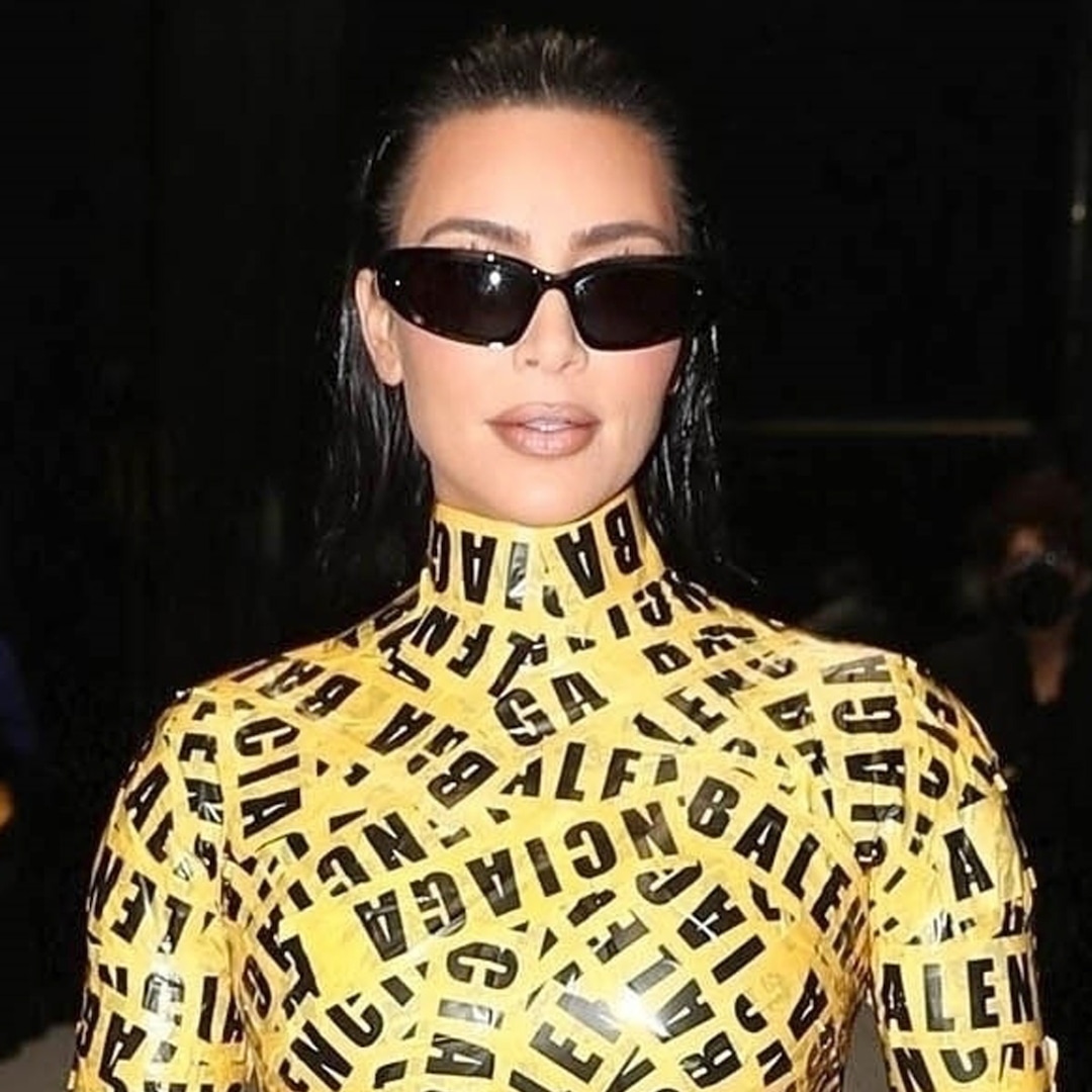 Kim Kardashian Is the Total Package at Balenciaga Show During Paris Fashion Week – E! NEWS