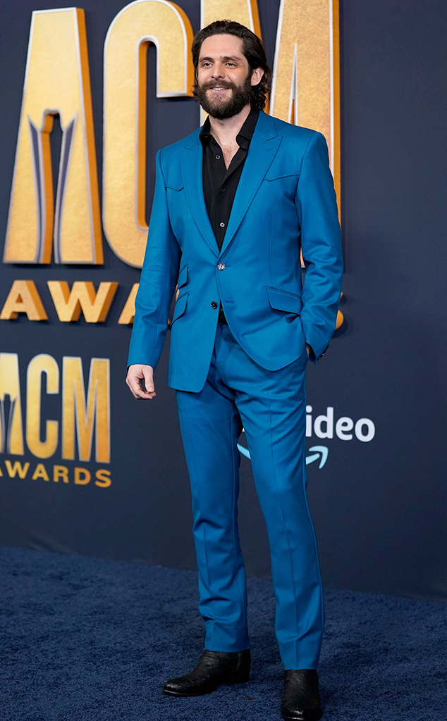 ACM Awards 2022 red carpet: See Dolly Parton, Carrie Underwood and more  stars shine in style - Good Morning America