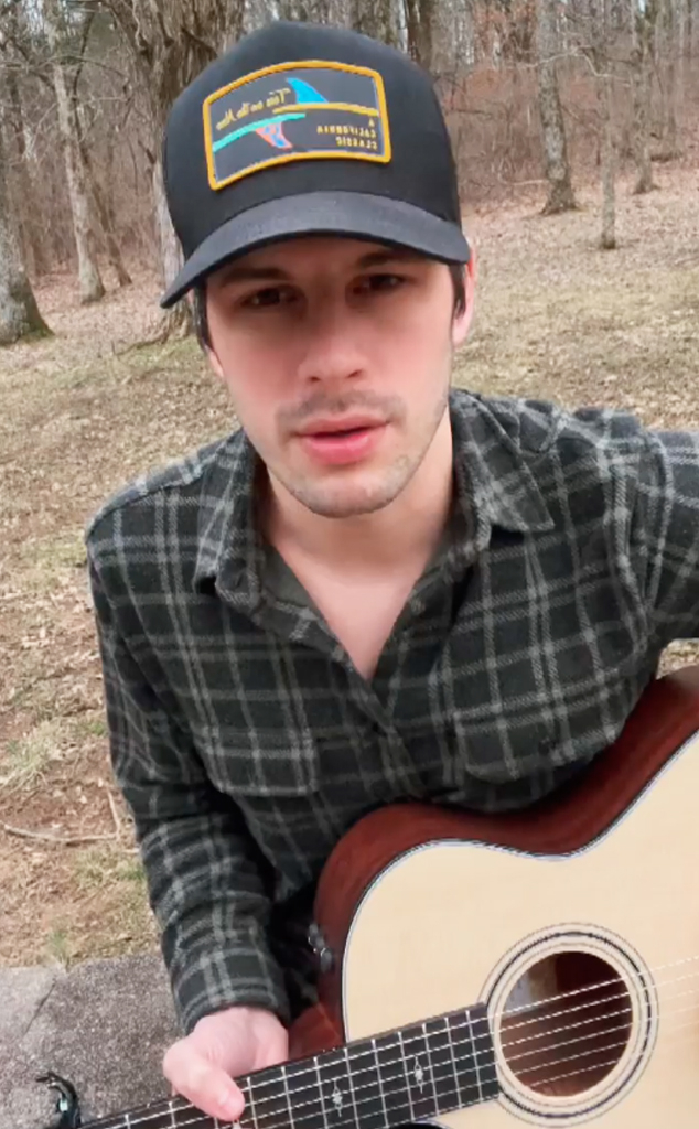 Johnny Dailey, The MixtapE! musicians