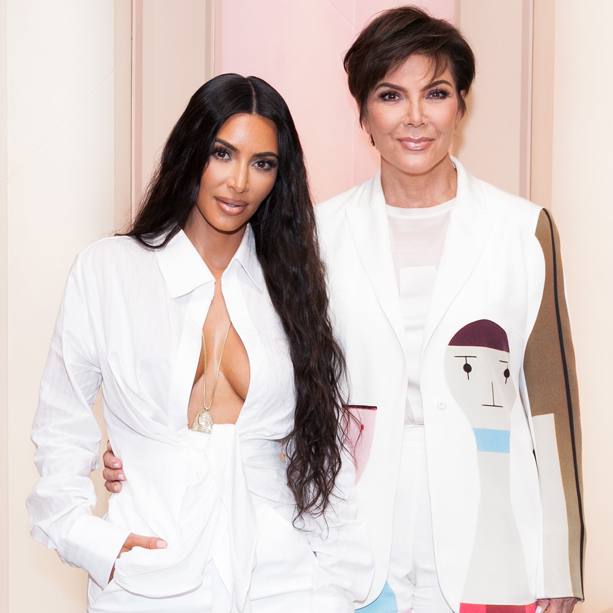 How Kris Jenner Helped Kim Kardashian Through Her Divorce - E! Online