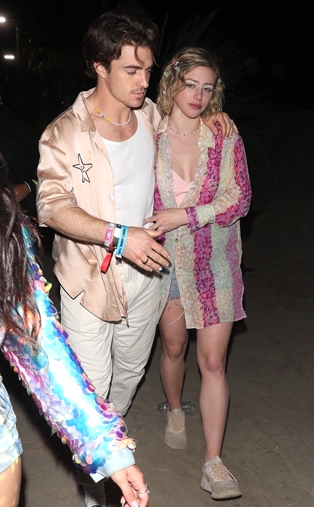 Lili Reinhart, Coachella 2022, Neon Carnival