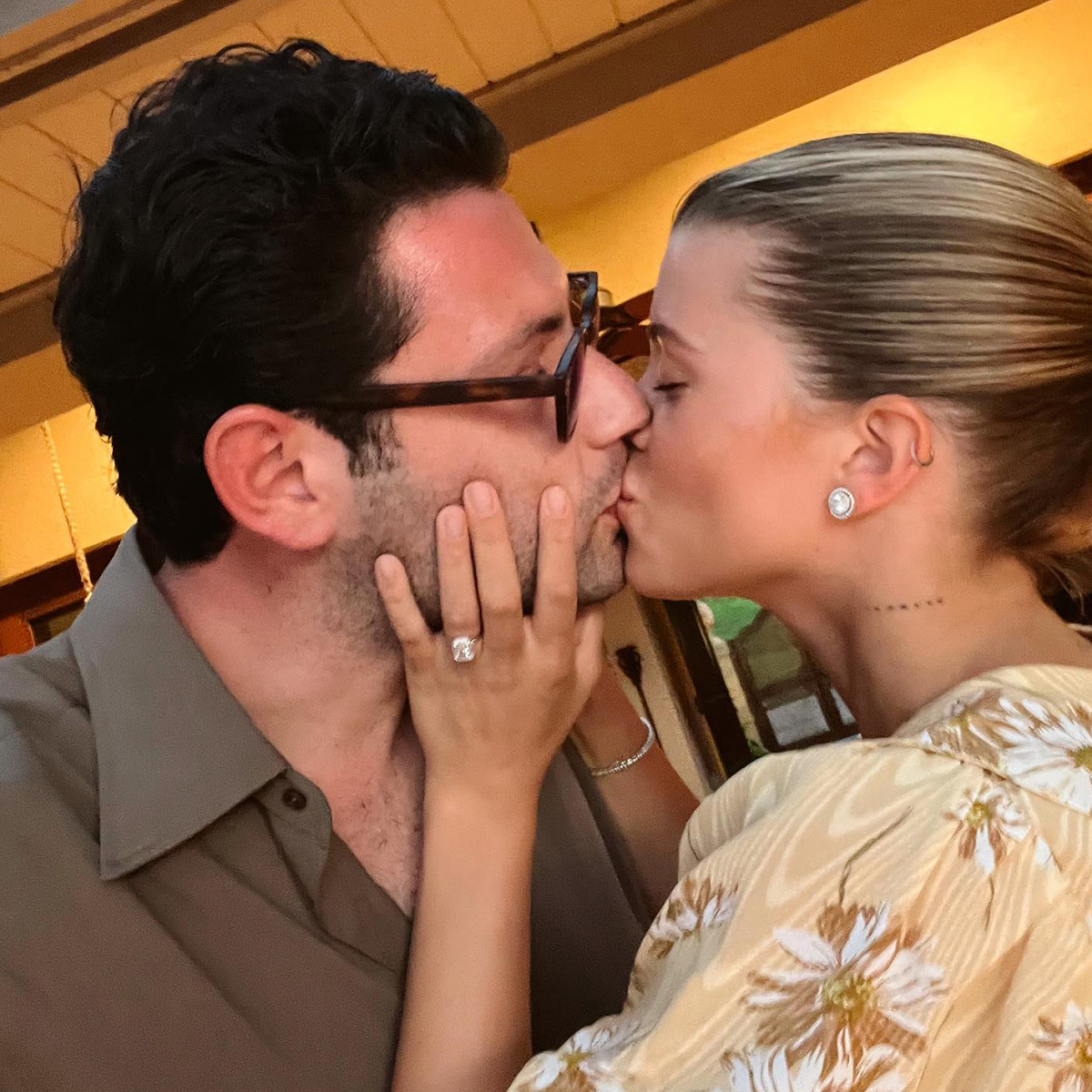 Sofia Richie's Husband Hilariously Narrates Her Honeymoon Makeup Routine