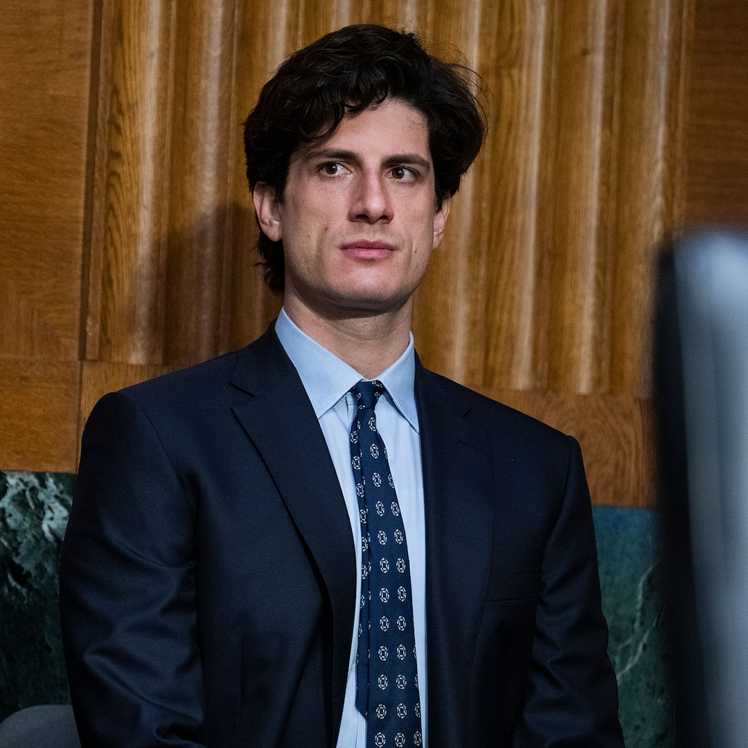 John F. Kennedy’s Grandson Jack Schlossberg Makes NSFW Comment About Jackie Kennedy Onassis – E! Online John F. Kennedy’s Grandson Jack Schlossberg Makes NSFW Comment About Jackie Kennedy Onassis – E! Online