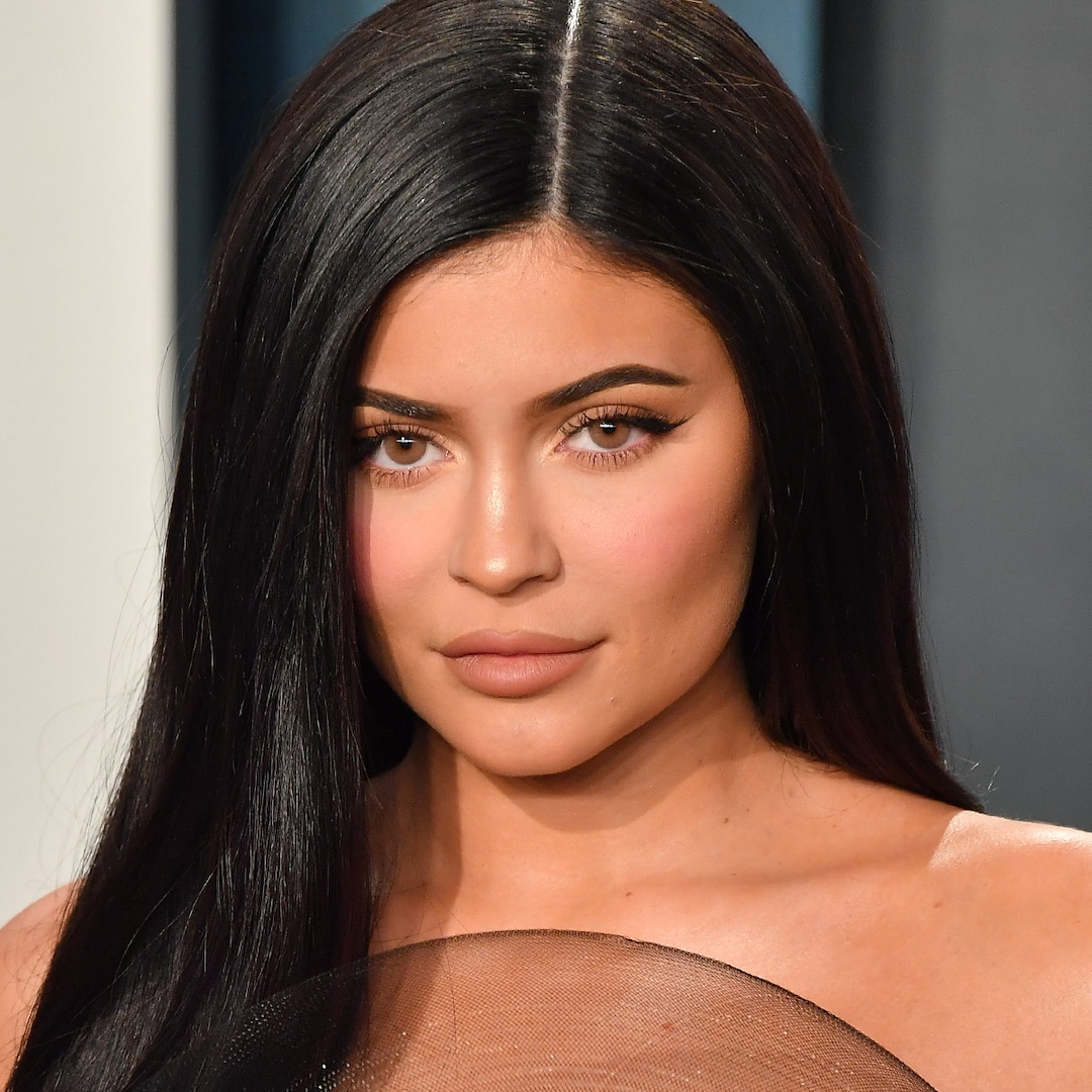 Kylie Jenner Responds to Claim She Posted Pics of Her Kids to "Cover Up for Balenciaga" - E! NEWS