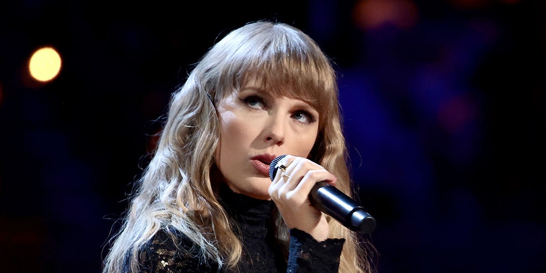 Taylor Swift Could Make History at 2022 Billboard Music Awards - E! Online.jpg