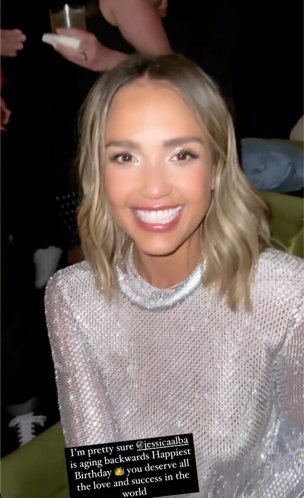 jessica alba silver dress
