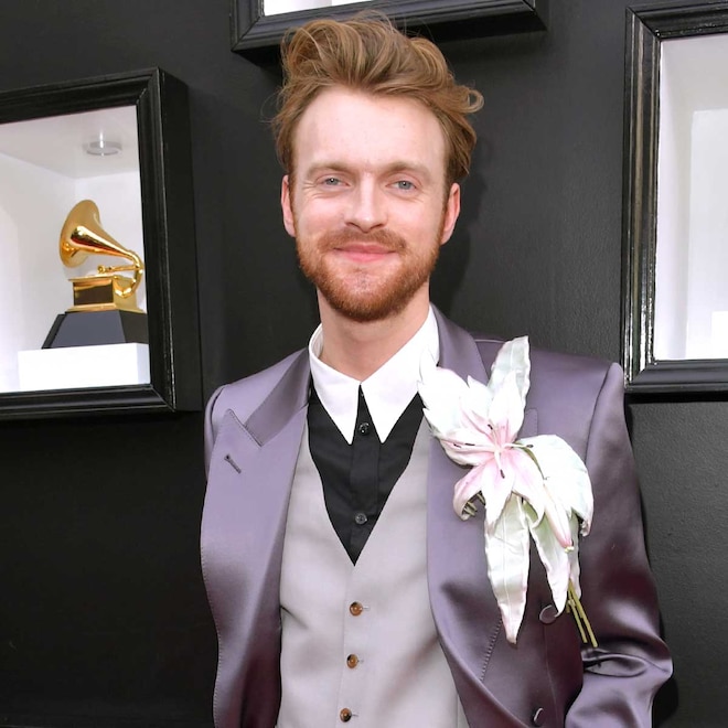 Finneas, 2022 Grammys, 2022 Grammy Awards, Red Carpet Fashion