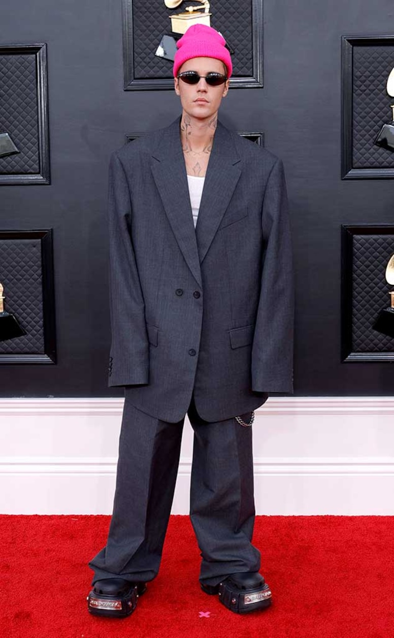 Photos from Grammys 2022 Red Carpet Fashion - E! Online