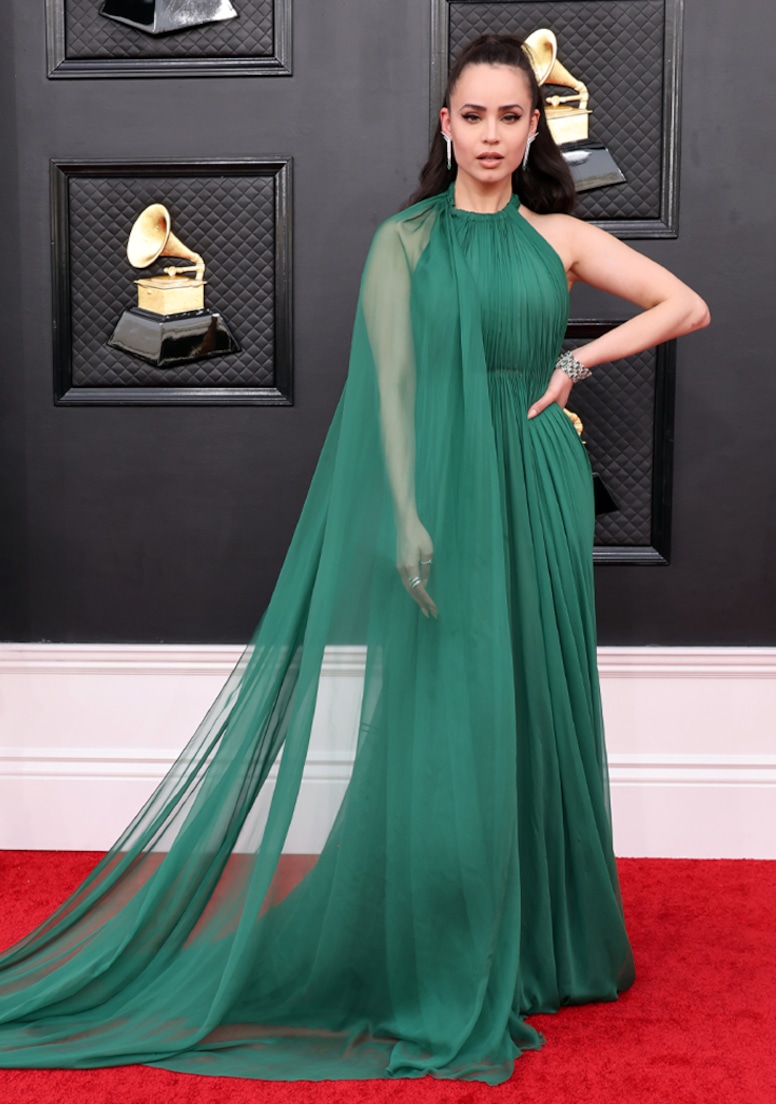 Sofia Carson, 2022 Grammys, 2022 Grammy Awards, Red Carpet Fashion