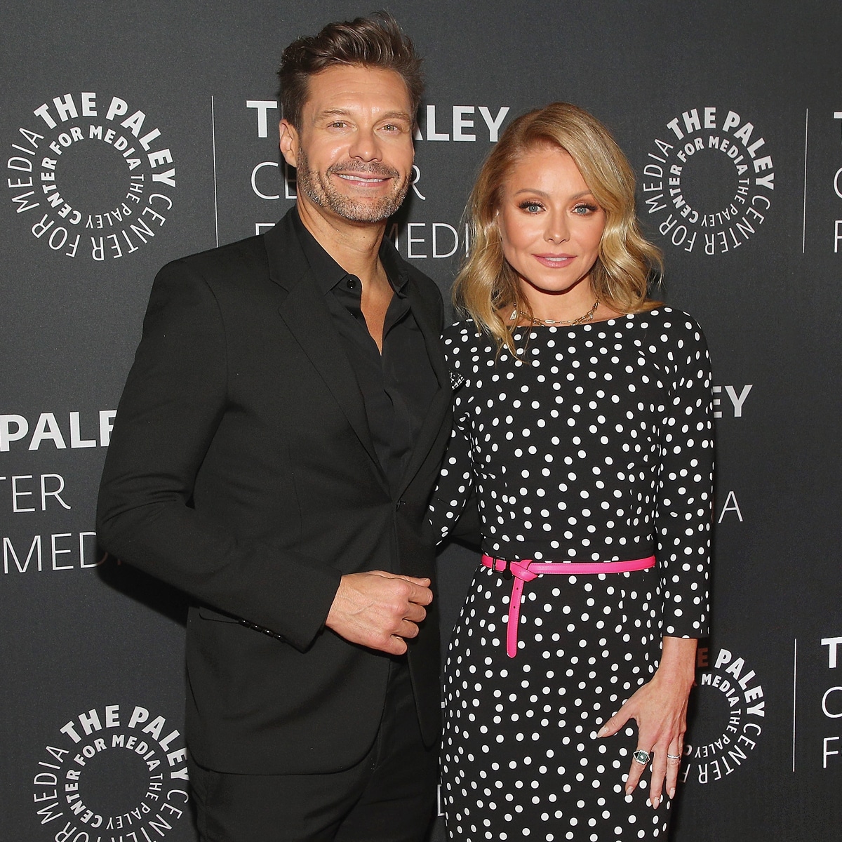 Kelly Ripa Weighs In On Ryan Seacrest S Relationship With Aubrey Paige E Online Kelly Ripa Weighs In On Ryan Seacrest S Relationship With Aubrey Paige E Online