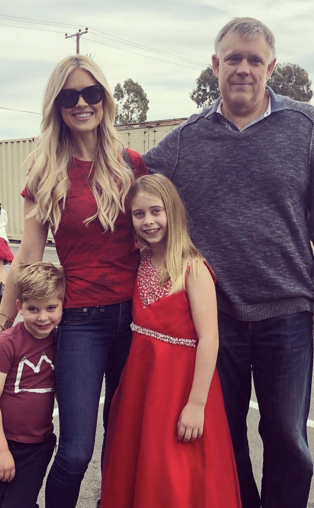 Tarek El Moussa ตำหนิข่าวลือที่เขาแสดงความคิดเห็นเกี่ยวกับการหย่าร้างของ Christina Hall