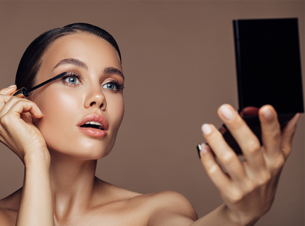 E-Comm: Benefit Cosmetics Mascara 