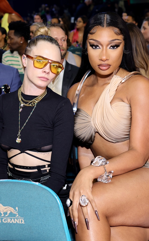 Proof Cara Delevingne Had the Most Fun at the Billboard Music Awards - E! Online