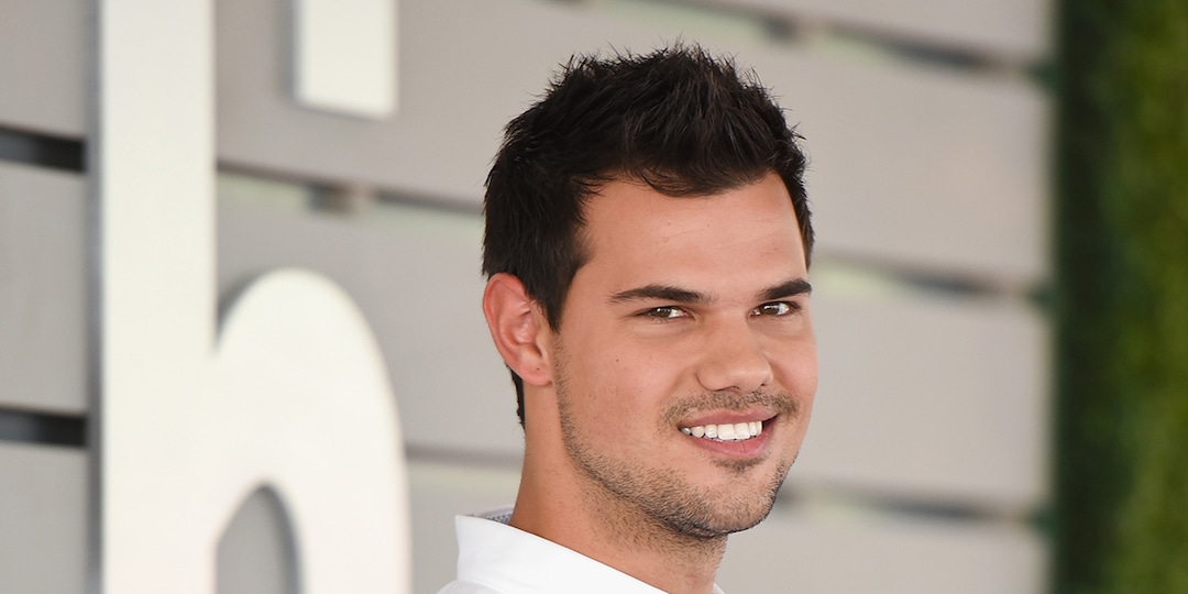 See Taylor Lautner's Priceless Reaction to His Sister's Pregnancy Reveal - E! Online.jpg