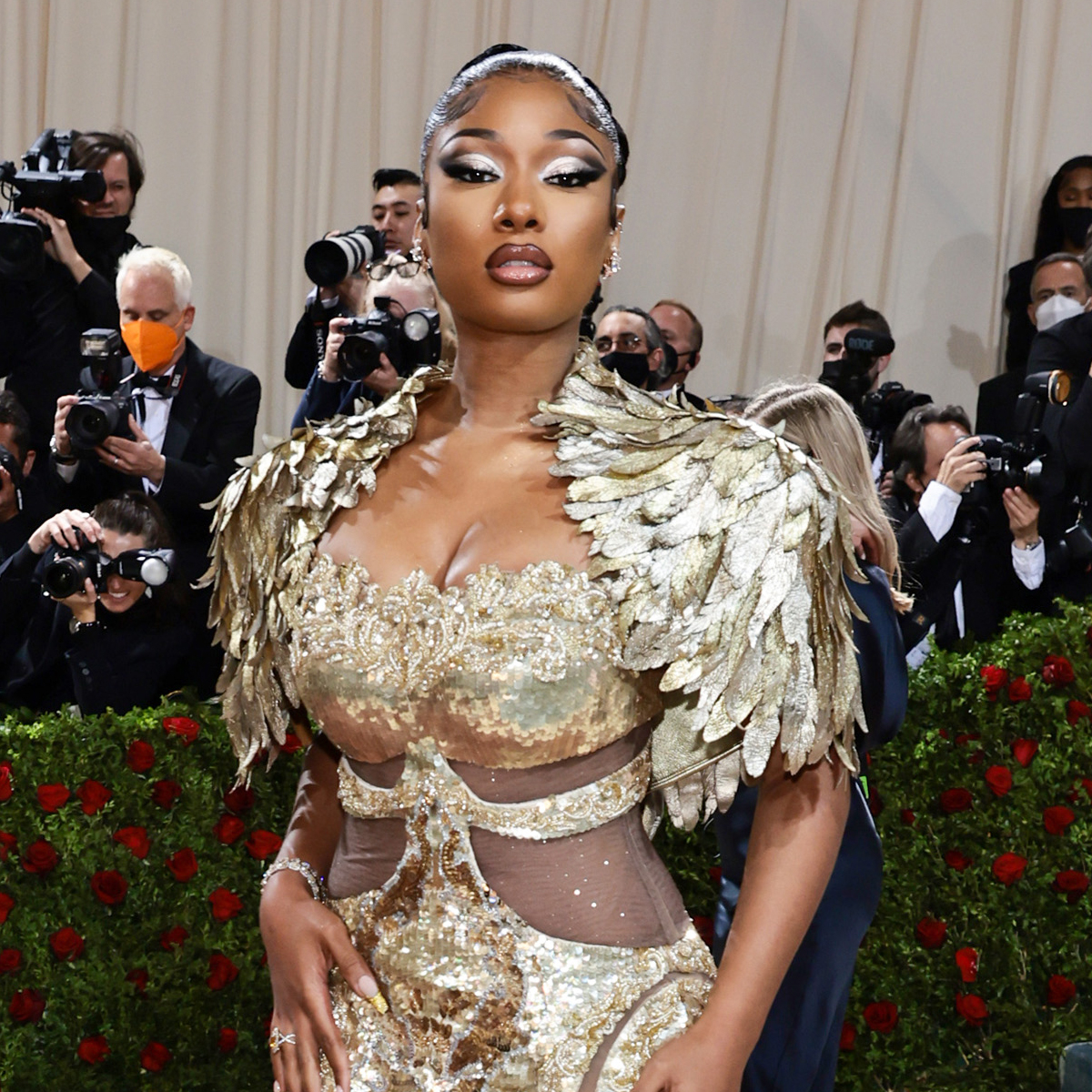 Photos from Stars Share Behind-the-Scenes Peek at the 2022 Met Gala
