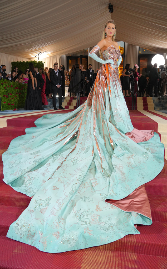 Met Gala 2022: All the Best Dressed Celebrities on the Red Carpet