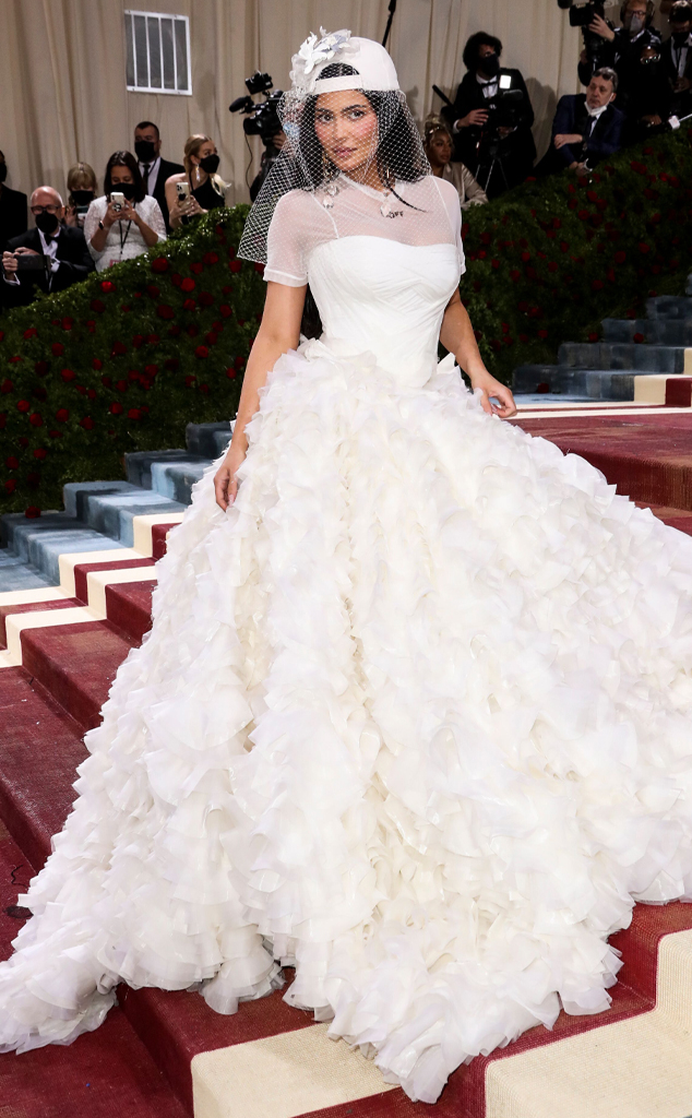 Kylie Jenner's bridal Met Gala look honors the Late Virgil Abloh