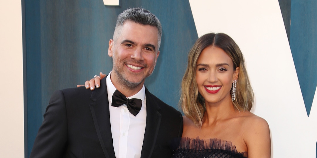 Jessica Alba Says She and Cash Warren Have "Always Found Our Way Back to Each Other" - E! Online.jpg