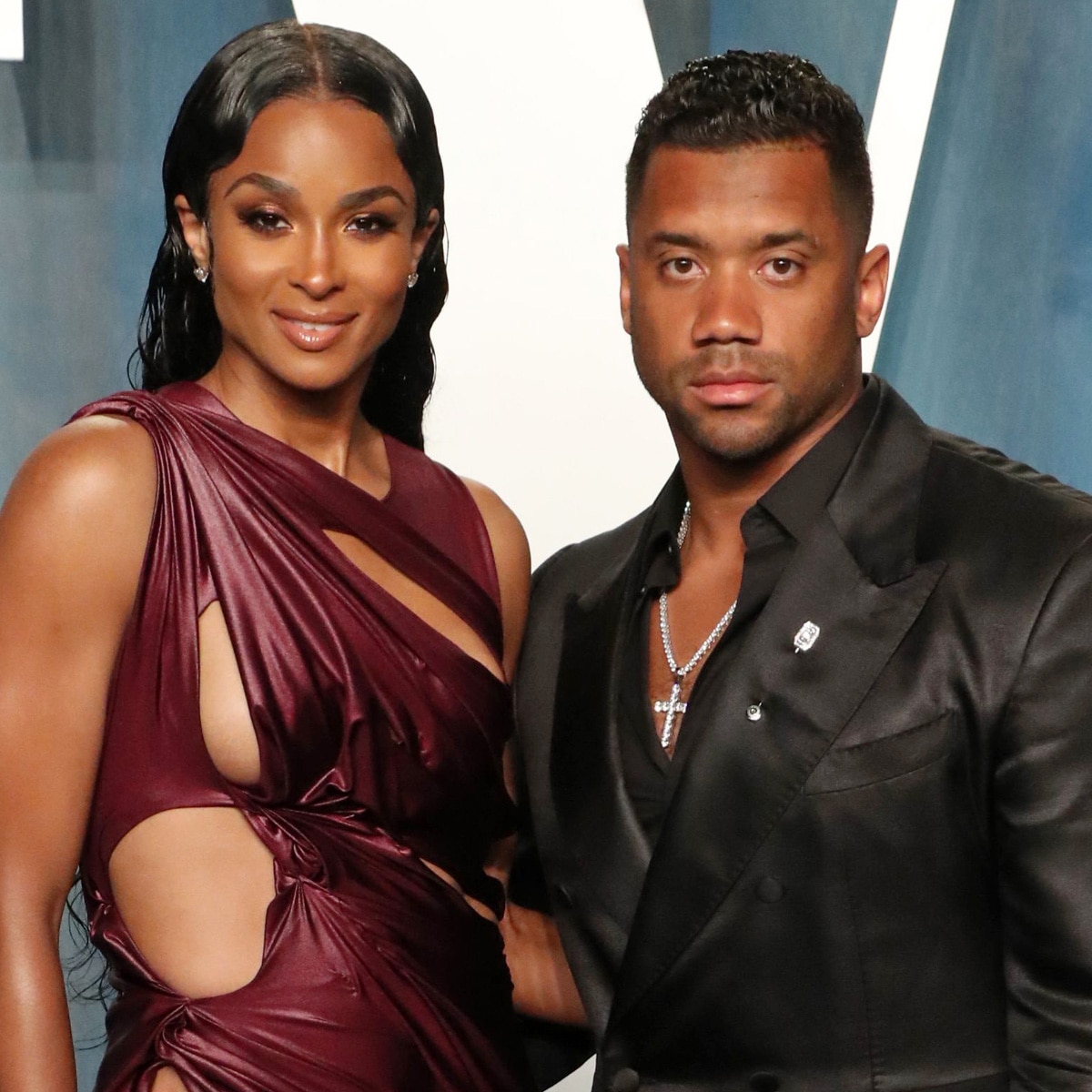 Ciara'nın Kocası Russell Wilson, "Kraliçesine" Doğum Günü Hediyesini Paylaşıyor