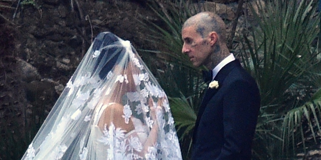 Kourtney Kardashian Marries Travis Barker in Lavish Italian Wedding Ceremony - E! Online.jpg