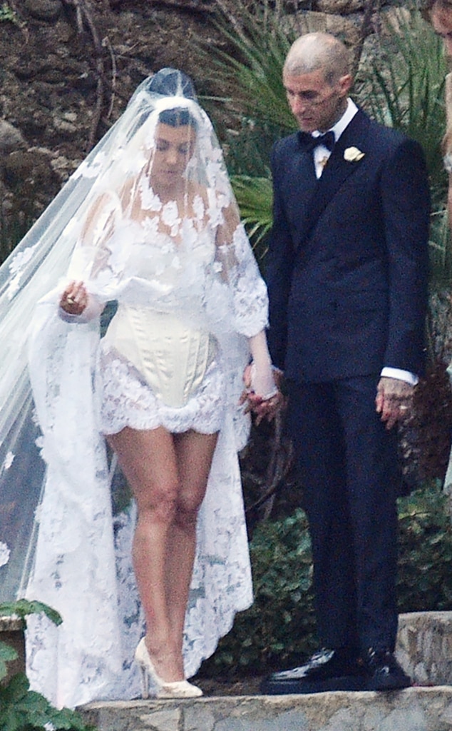 Khloe kardashian wedding dress price best sale