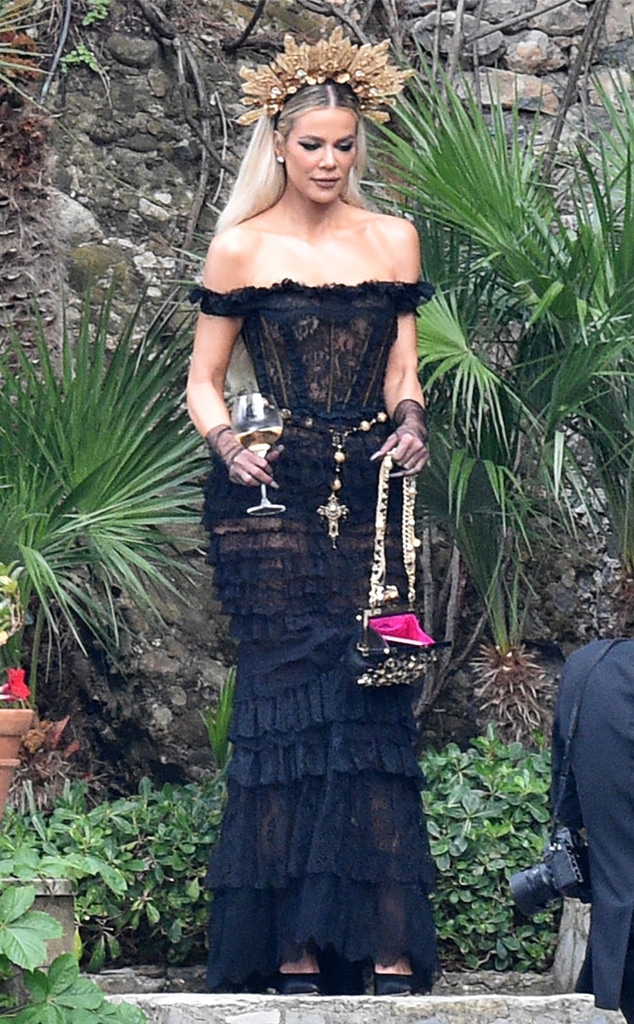 Khloe Kardashian, Wedding Guest, Kourtney Kardashian, Travis Barker, Wedding, Italy