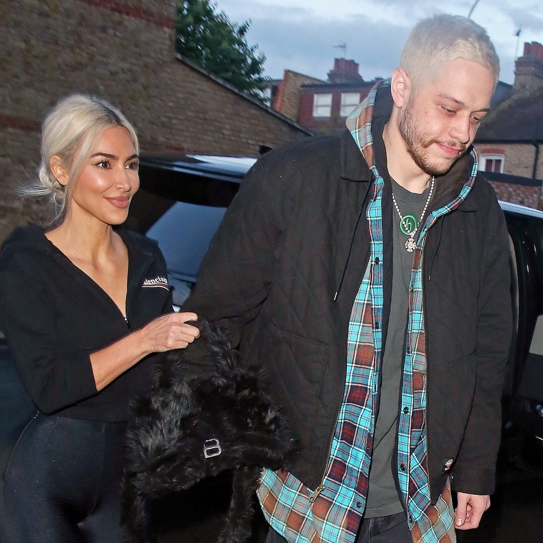 Do Kim Kardashian and Pete Davidson Have a “Foot Fetish”? Here’s What She Says – E! NEWS Do Kim Kardashian and Pete Davidson Have a “Foot Fetish”? Here’s What She Says – E! NEWS
