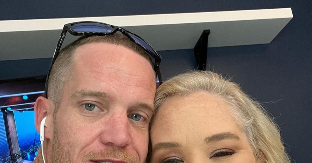 Mama June Marries Boyfriend Justin Stroud After Less Than a Year of Dating thumbnail