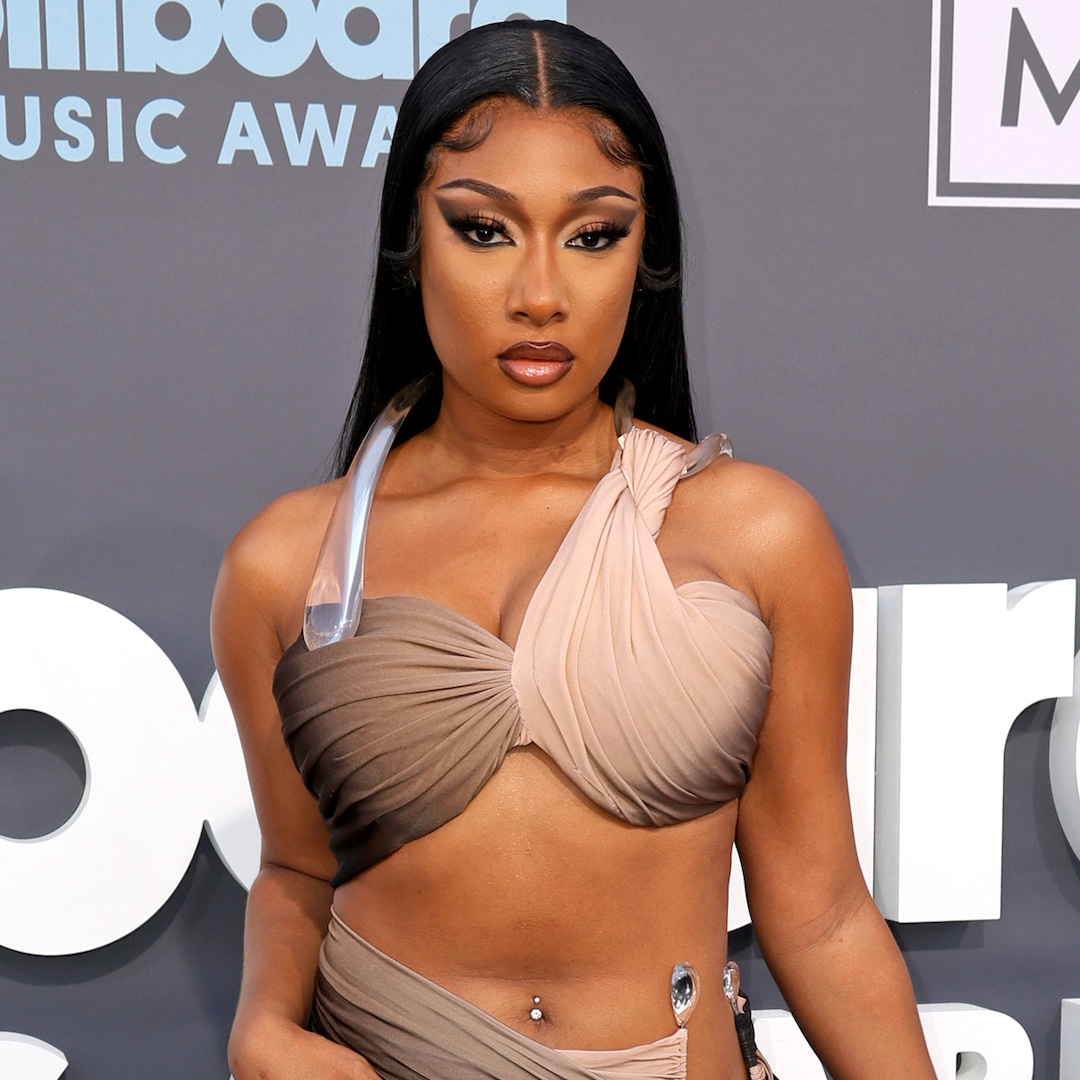 Megan Thee Stallion Says She Wasn’t Treated as Human After Tory Lanez Shooting – E! Online Megan Thee Stallion Says She Wasn’t Treated as Human After Tory Lanez Shooting – E! Online