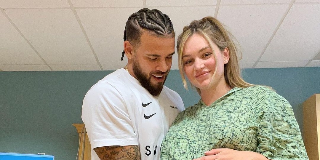 The Challenge's Cory Wharton and Taylor Selfridge Welcome Baby Girl: Find Out Her Name - E! Online.jpg
