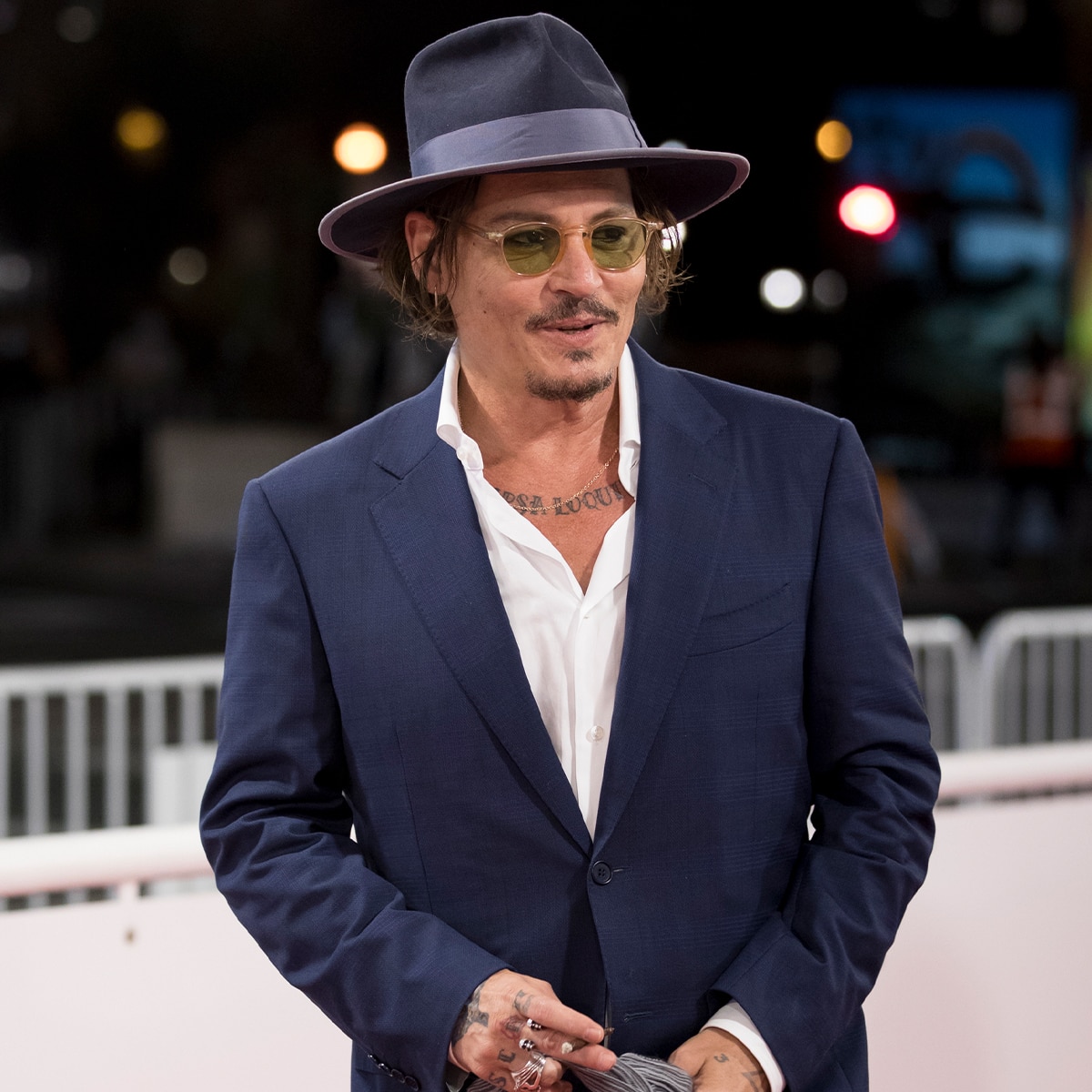 Johnny Depp signs new Dior contract to continue as the face of Sauvage  cologne  Marca