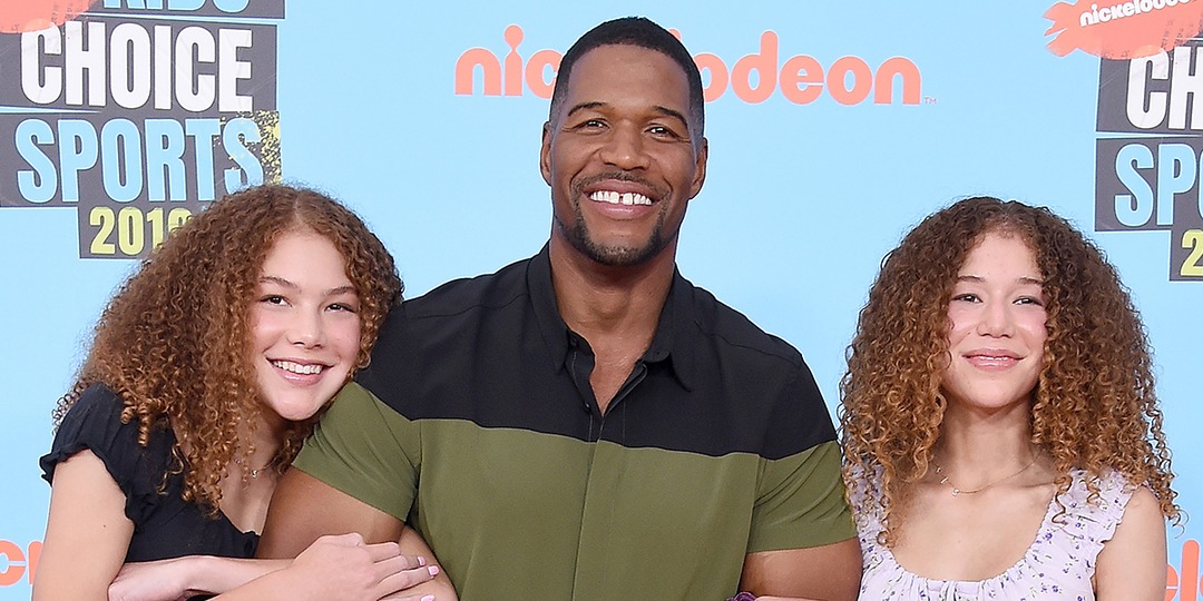 Why Michael Strahan Encourages His Daughters to Make Mistakes In Life and Dating - E! Online.jpg