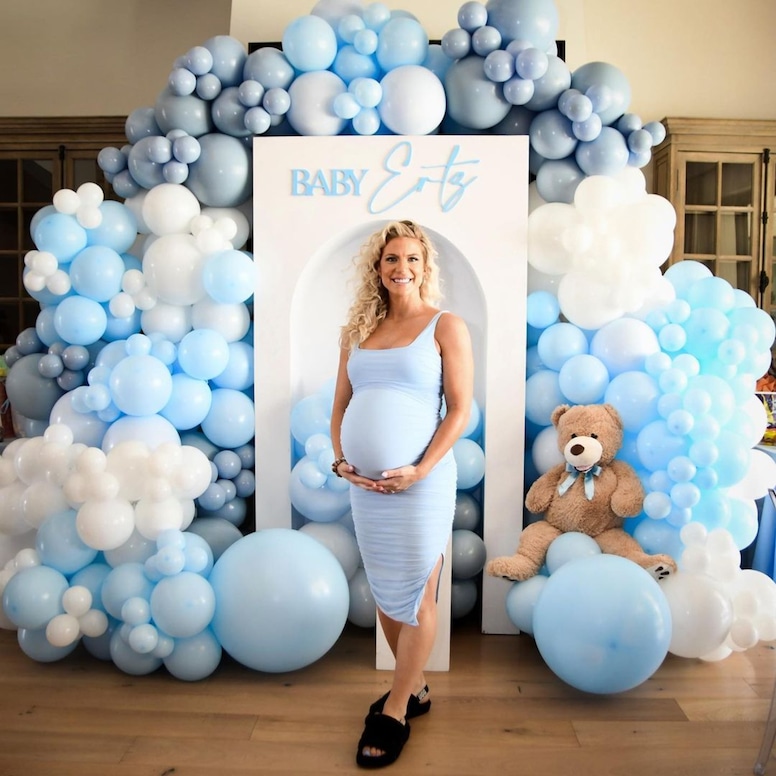 Julie Ertz, Baby Shower