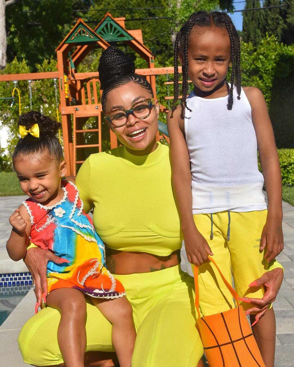 Kids Cairo และ Dream ของ Blac Chyna ดูโตขึ้นระหว่างการออกนอกบ้านที่หายาก